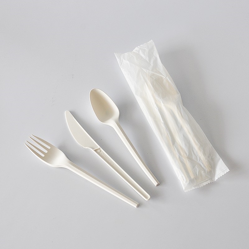 Set tacamuri Biodegradabile CPLA (Lingura + furculita + cutit + servetel ) ambalate in folie (100 buc/set)