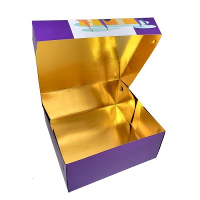 Cutii din carton PARTY laminat auriu 240x240x130 (57 BUC)